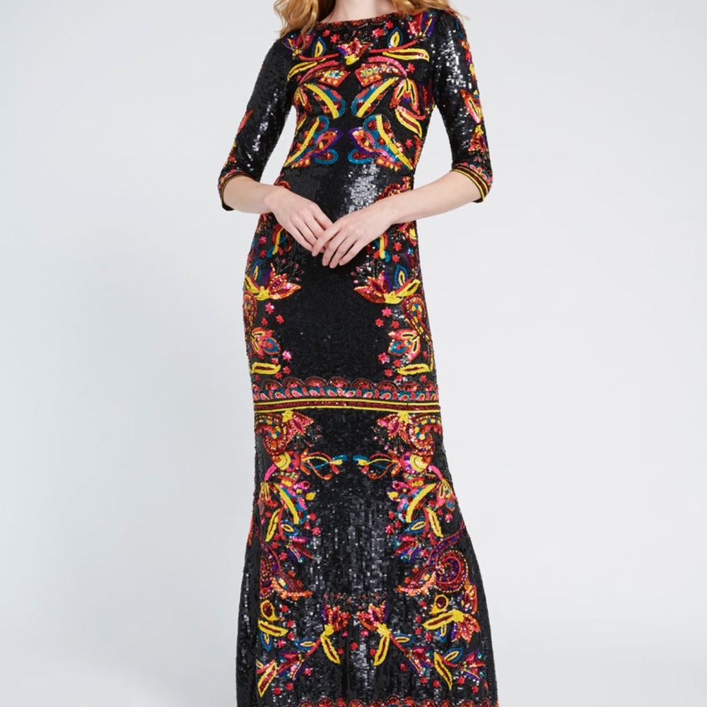 Alice & Olivia show stopping sequined gown